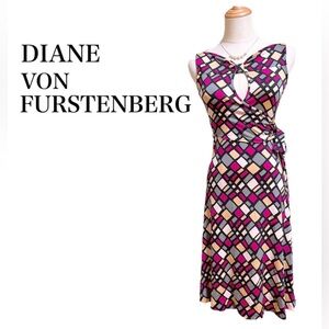 Diane von Furstenberg Silk Jersey Knit Dress Fitted Bodice Wrap Geometric